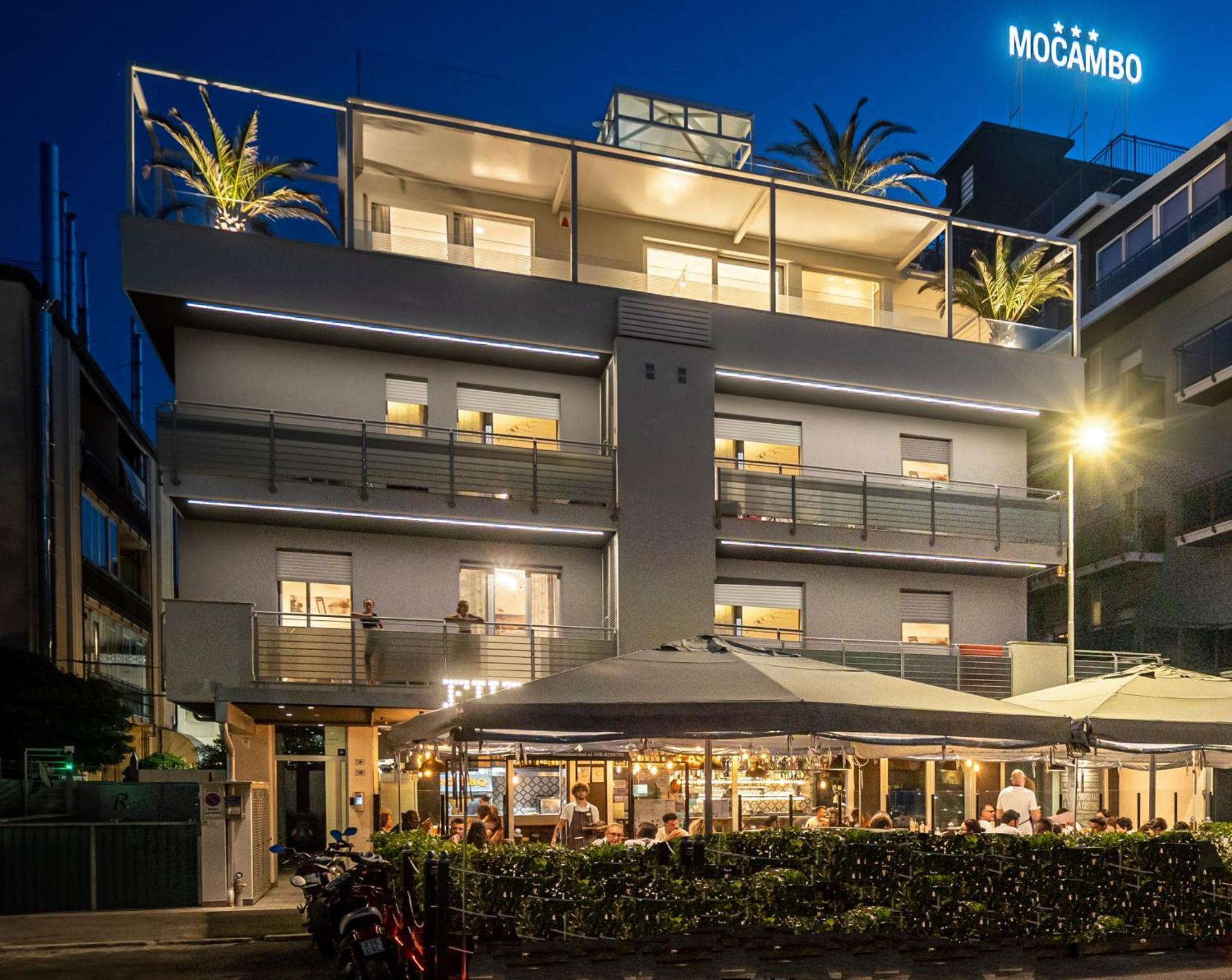 ריצ'יונה Appartamenti Residence Giardini מראה חיצוני תמונה