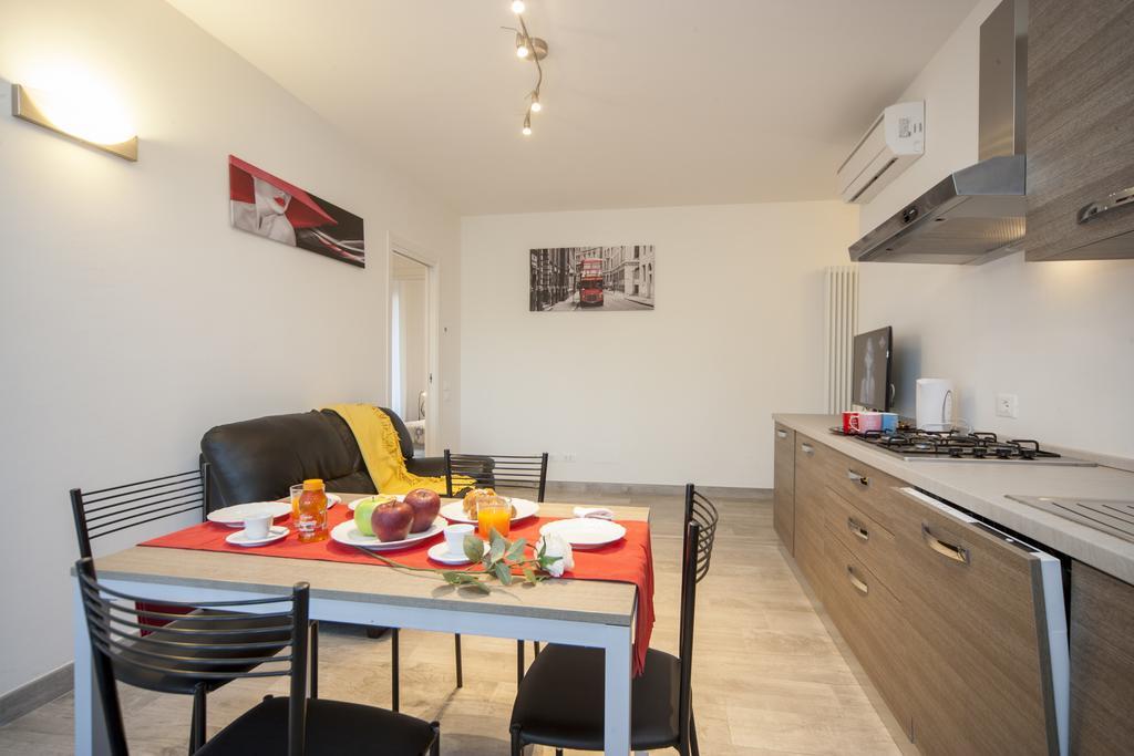 ריצ'יונה Appartamenti Residence Giardini מראה חיצוני תמונה