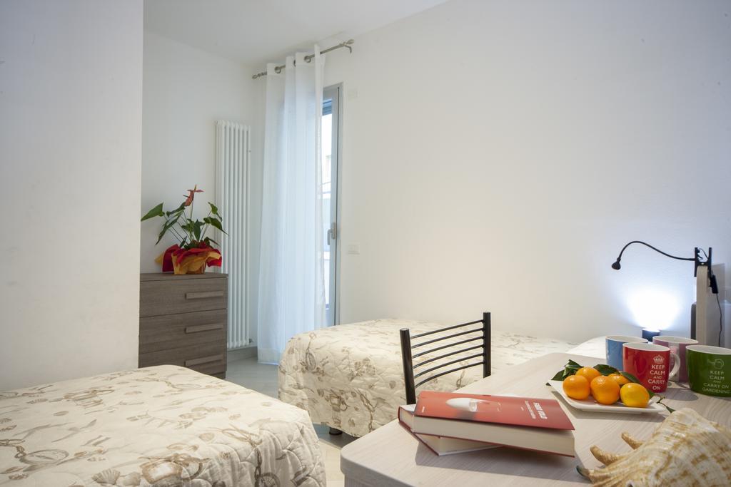 ריצ'יונה Appartamenti Residence Giardini מראה חיצוני תמונה