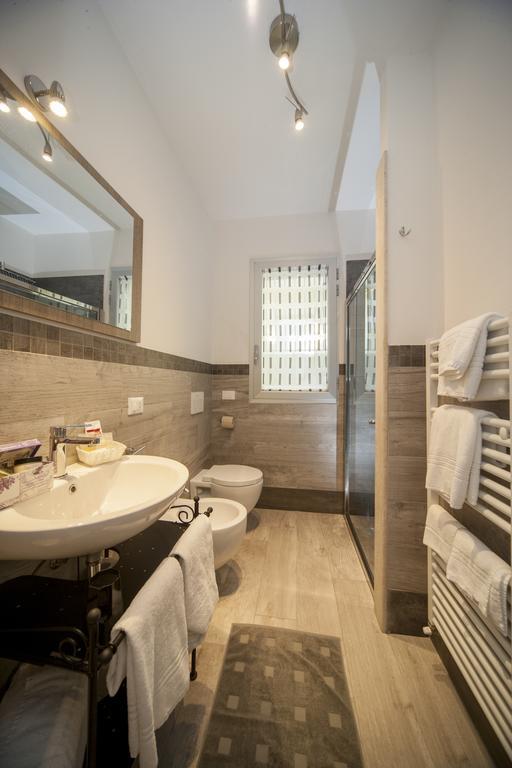 ריצ'יונה Appartamenti Residence Giardini מראה חיצוני תמונה